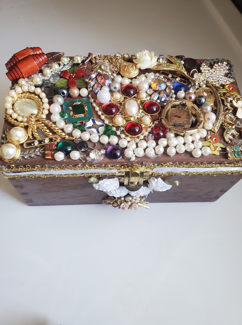Vintage Jewelry Memory Box Nesting Set Carved Wood Heart Stash Trunk 7"